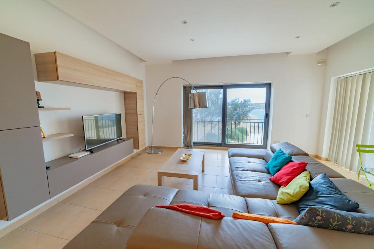 Luxury Seaview & Pool-Hosted By Sweetstay Mellieha Exterior foto