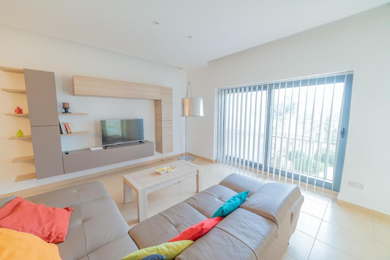 Luxury Seaview & Pool-Hosted By Sweetstay Mellieha Exterior foto